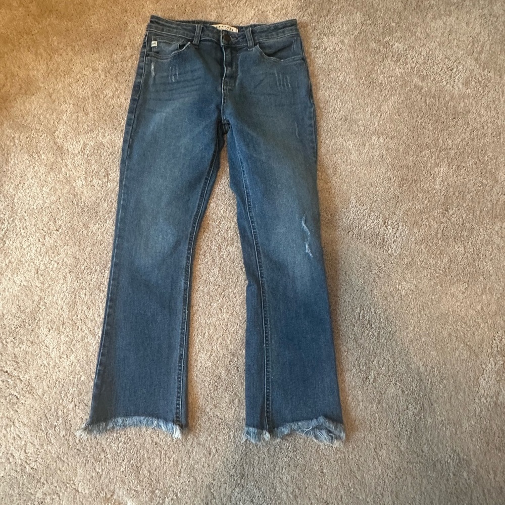 Crop fray hemmed boot cut denim